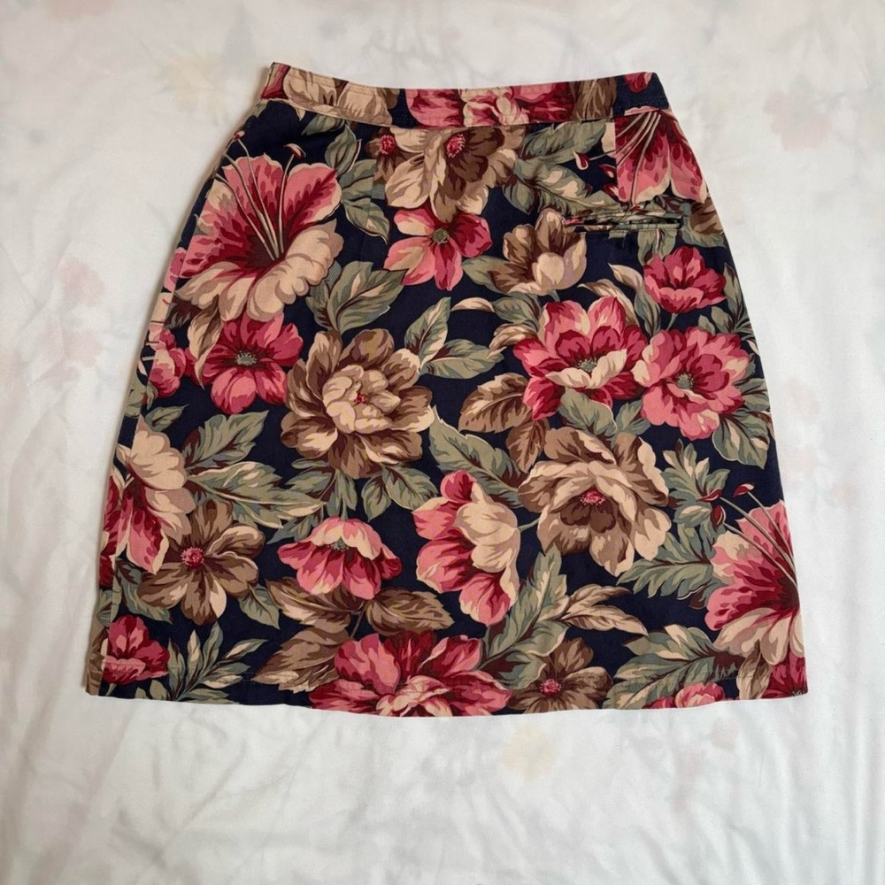 Red, Green, Gold and Navy‎ Floral Print Cotton Women's Skirt Vintage 90s - Picture 7 of 8